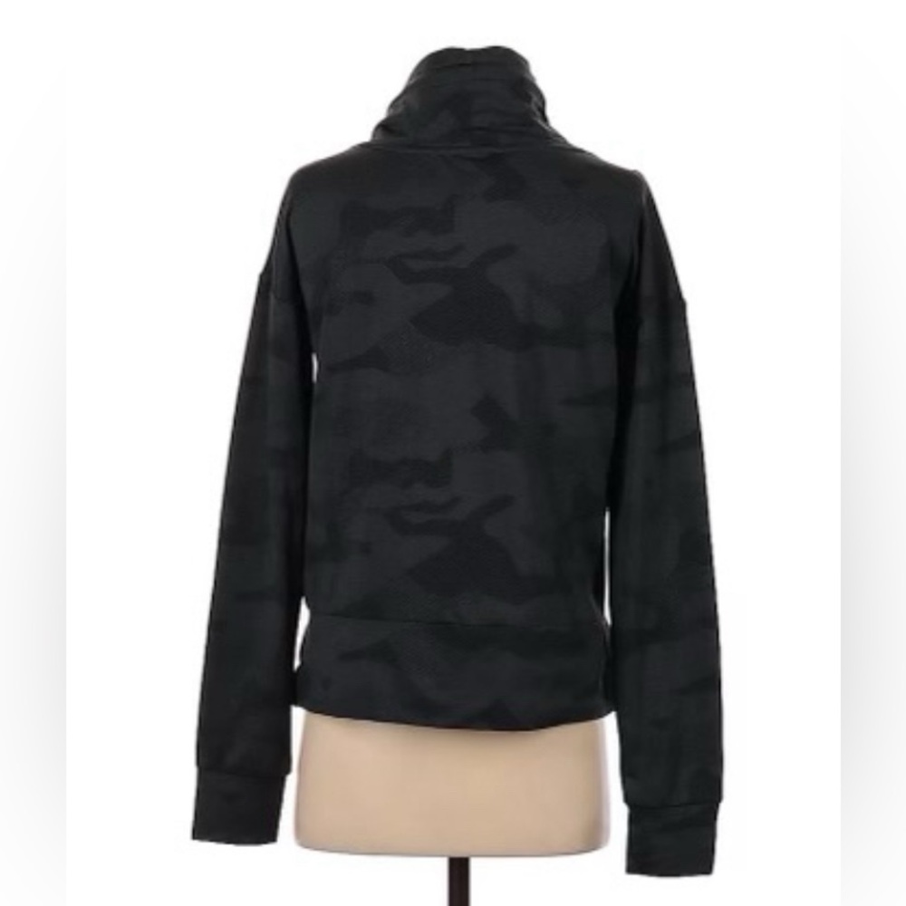 Mondetta Collection / Camo Jacquard Popover size XS - Picture 4 of 6